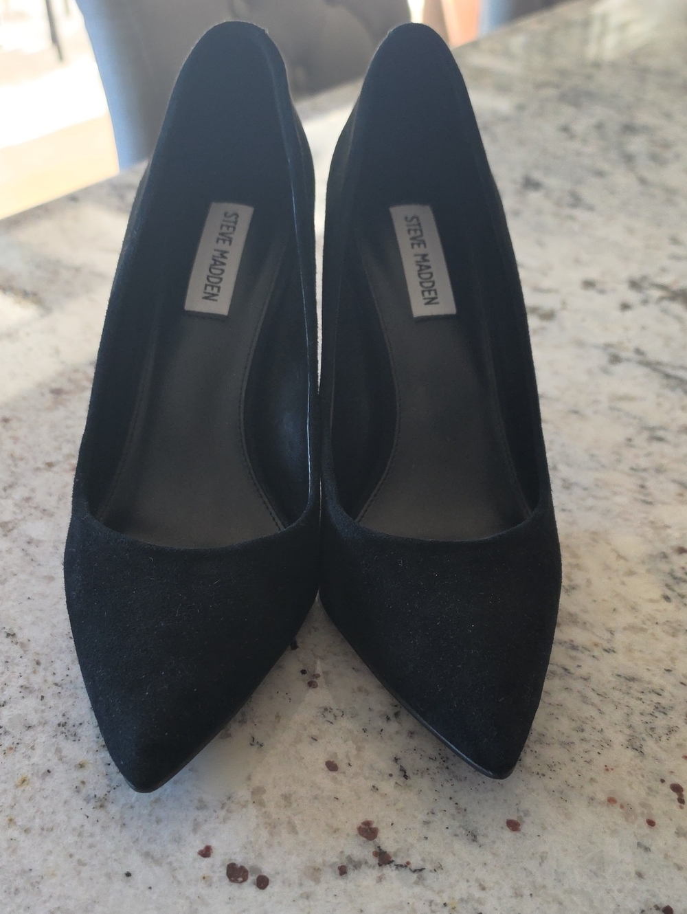 Steve Madden Black Pointed-Toe Suede Pumps